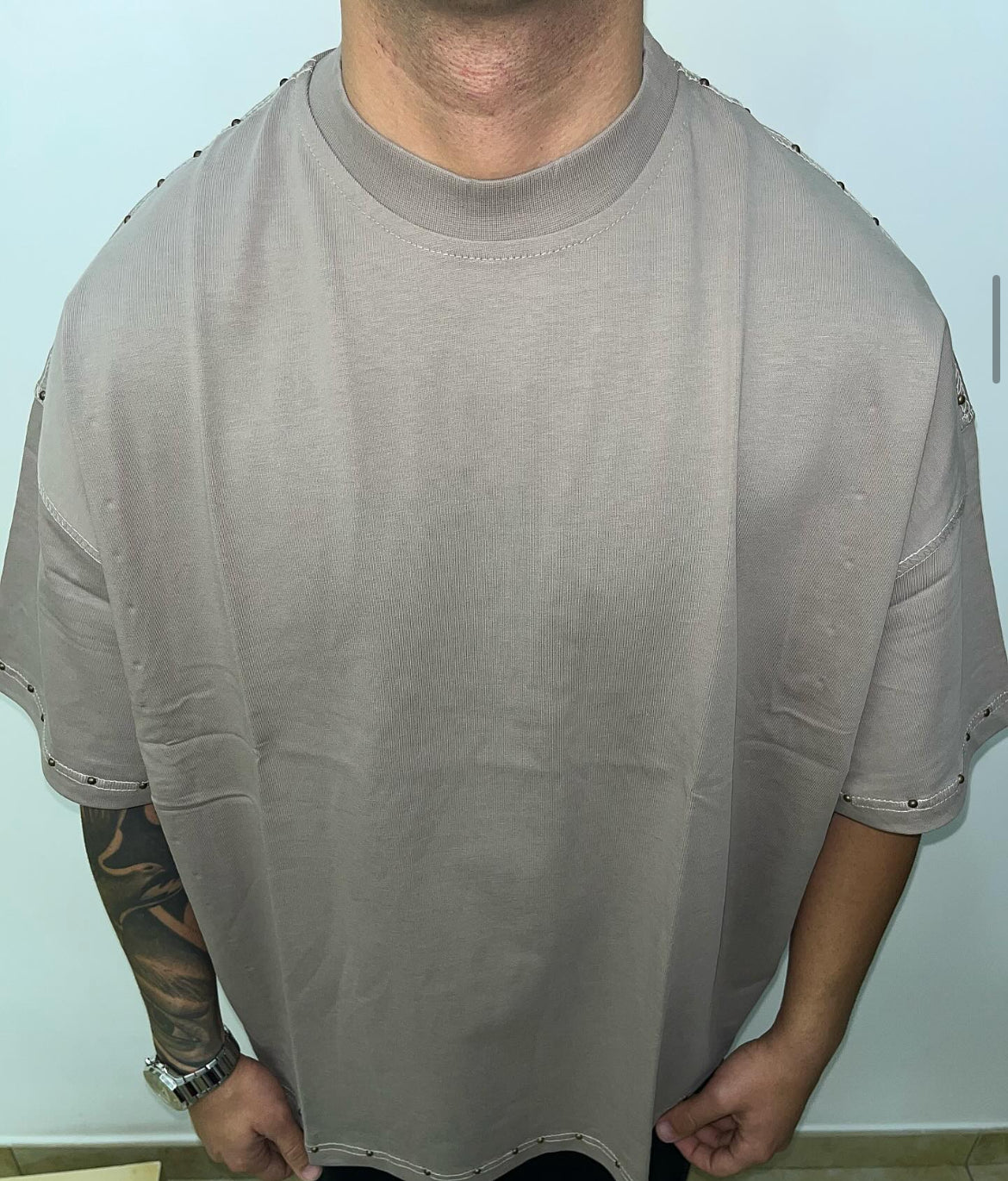 T-shirt bunker