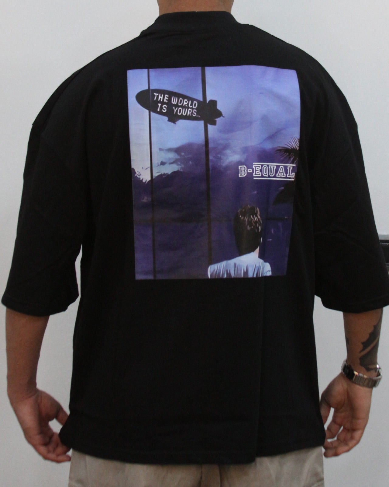 T-shirt scarface